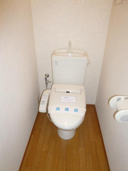 ブルーツリーアン【キャッシュバック対象物件】のトイレ|コンパクトで使いやすいトイレです