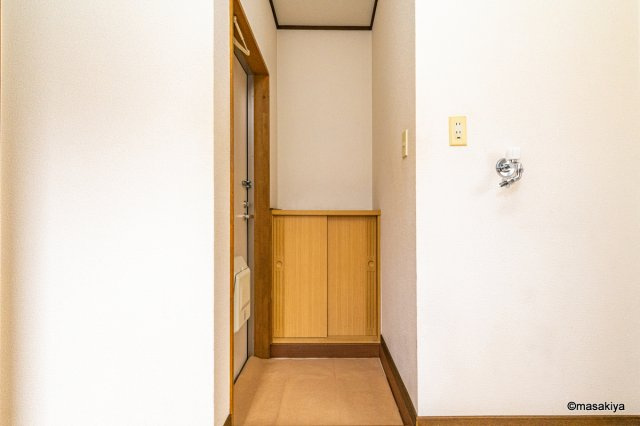 あっぷるハウス三輪の玄関