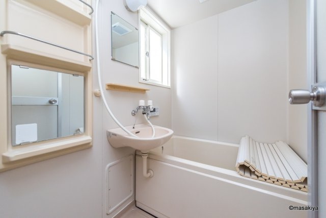 あっぷるハウス三輪の浴室