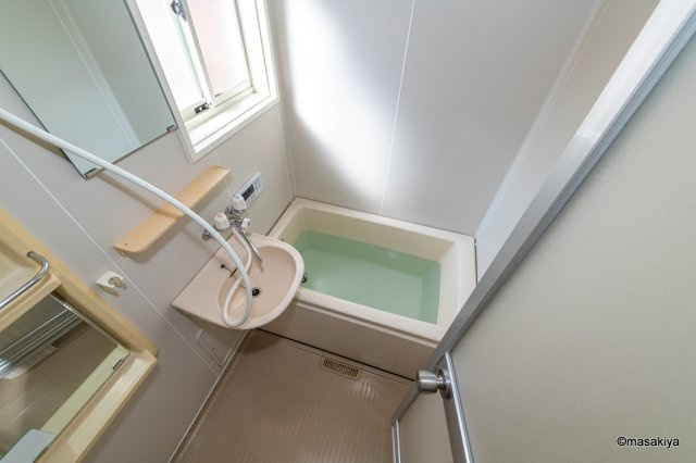 あっぷるハウス三輪の浴室|お風呂