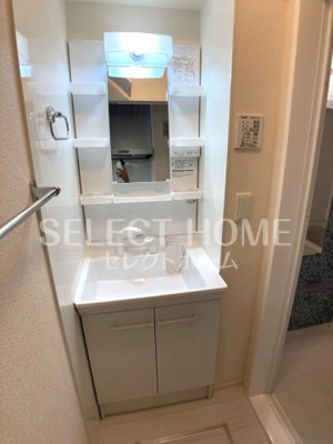 【独立洗面台】 | ウッドイン舳越 | 独立洗面台です
同型タイプ