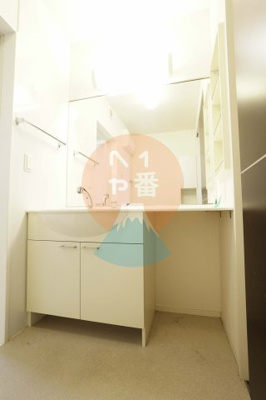 【独立洗面台】 | ソフィス蛍田 | 使いやすい独立洗面台です