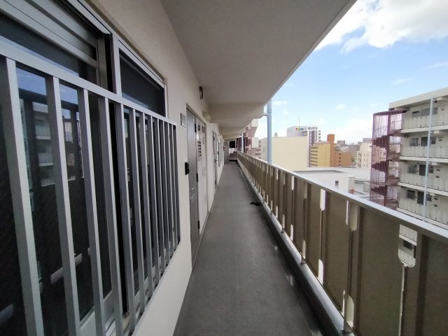 今福グランドハイツのその他共用部分|玄関前通路です。