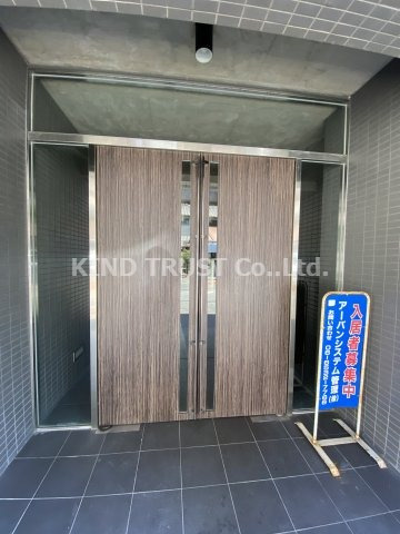 ラ・メゾンさくらのエントランス