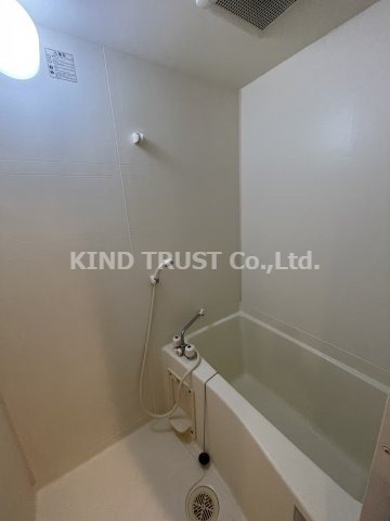 ラ・メゾンさくらの浴室|ゆったり過ごせるお風呂です