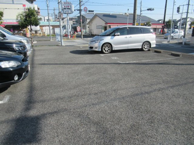【駐車場】 | メゾン・ド・エスパース（高井田賃貸） | 空きはご確認下さい