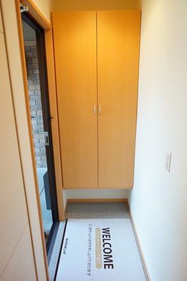 【玄関】 | セジュールアラコ B