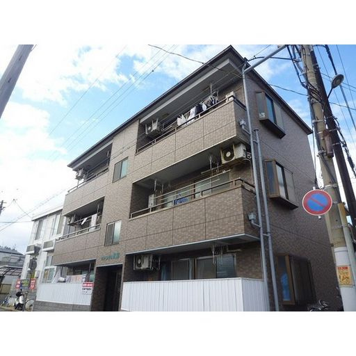 グリーンハイツ岩屋の外観