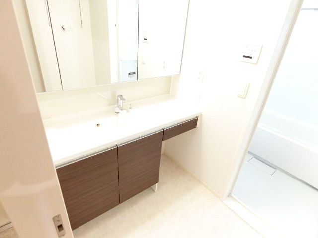 ボアソルテＳの独立洗面台