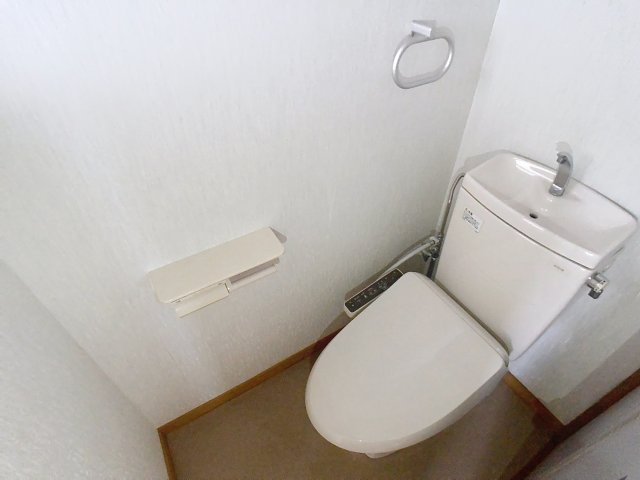 フォーブル十日町のトイレ