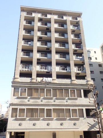 サクシード南森町の外観