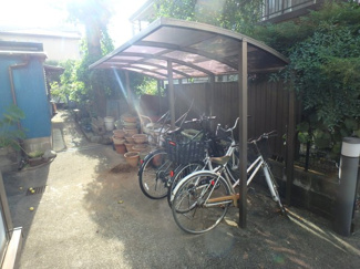 【エントランス】 | 駐輪場