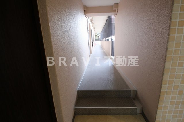 カーサセレノ　BRAVI不動産のその他共用部分|【カーサセレノ】廊下