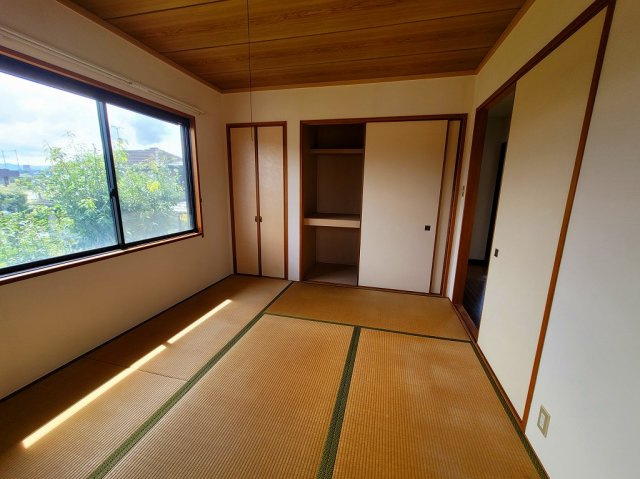彦根市西今町の一戸建ての和室
