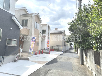 【前面道路含む現地写真】 | 仲介手数料無料　府中市是政1丁目3棟（残り1棟）2号棟