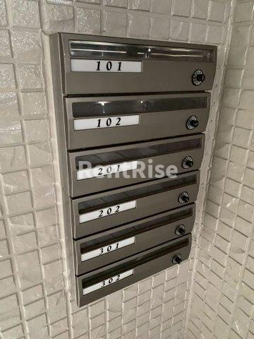 ジャルディーノの居間・リビング