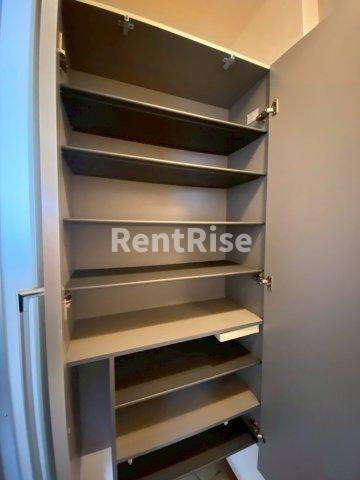 ジャルディーノの居間・リビング