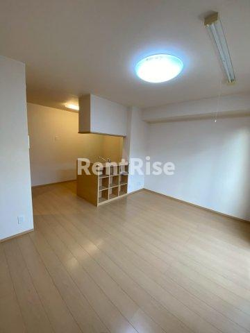 アンダー フォレスト Ⅲの外観