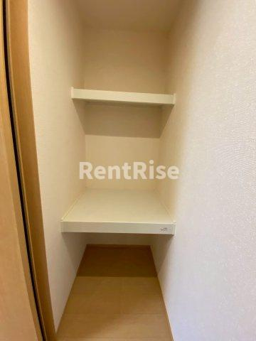 アンダー フォレスト Ⅲの玄関