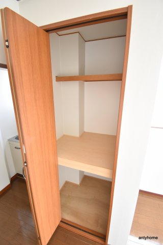 北沢江の木ビル　仲介手数料無料の収納