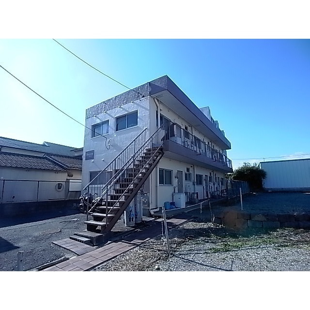 久留米市瀬下町のハイツのロビー|建物の内部です