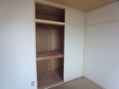 【収納】 | サングレース北別府 | 押入れ