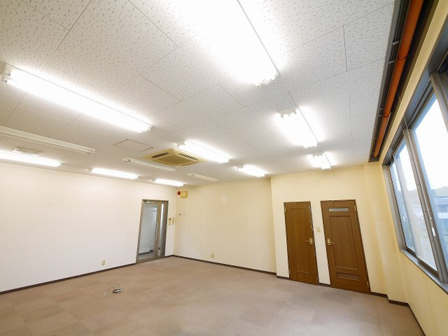 ナント駅東ビル