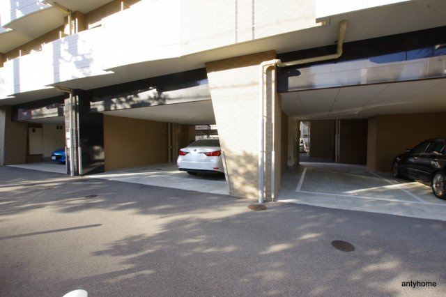 セスト新大阪　仲介手数料無料の駐車場