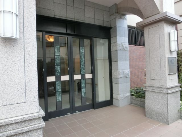 ライオンズ川越新富町　2LDK+WICのエントランス