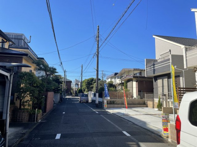 【前面道路含む現地写真】 | 仲介手数料無料　府中市四谷１丁目新築戸建て２棟　１号棟