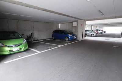 【駐車場】 | コスタデル明石 | 駐車場