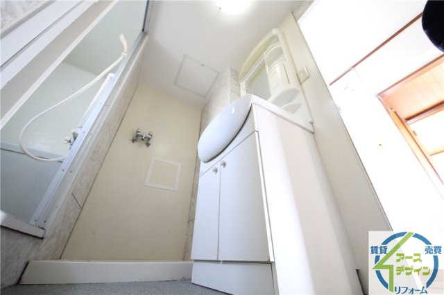 大久保東第4住宅　75号棟の独立洗面台