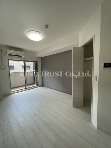 ミラージュパレス新梅田RIOの居間・リビング|ゆったりとしたリビングです