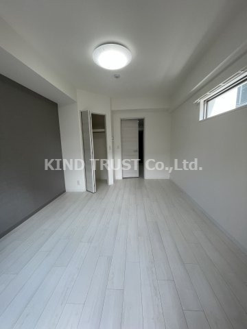 ミラージュパレス新梅田RIOの居間・リビング|ゆったりとした居間です