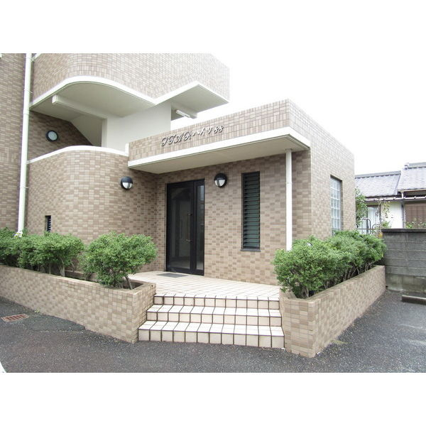 STARハイツ88のエントランス