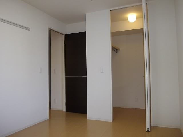 サンコーストの洋室