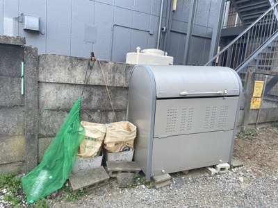 【その他共用部分】 | 鈴木荘 | ゴミ置き場です