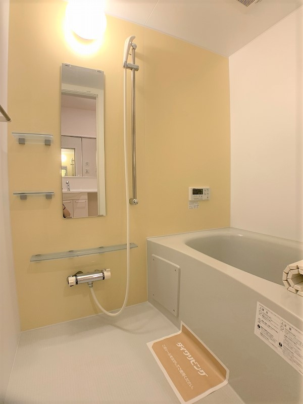 プレジール津志田の浴室