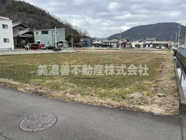 ５７１１９　各務原市那加桐野町土地