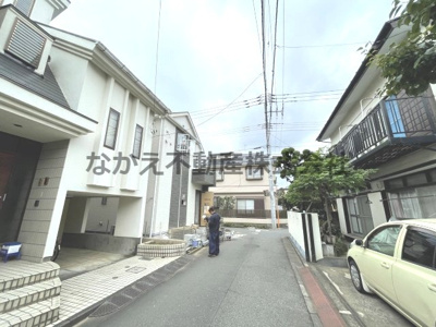 【前面道路含む現地写真】 | 仲介手数料無料　府中市西原町３丁目新築戸建て