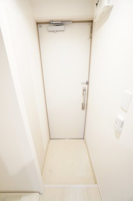 【玄関】 | リブリ・都 | ※同物件・同タイプの写真です。