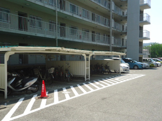 【駐車場】