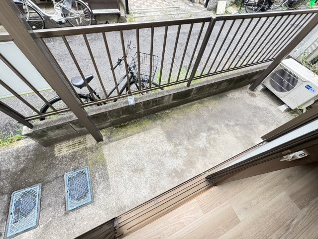 奥田コーポのバルコニー