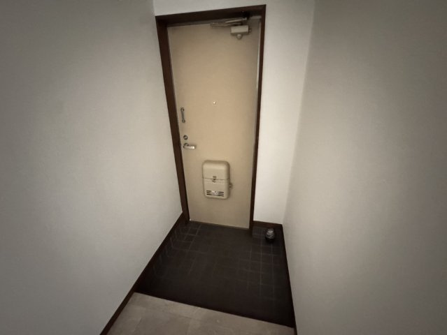 奥田コーポの玄関