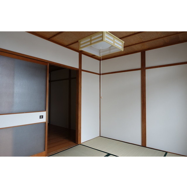 岐阜市幸ノ町１丁目のアパートの居間・リビング|和室　6帖　