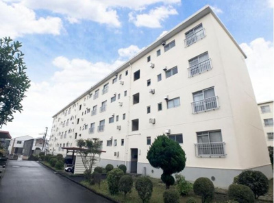 【外観】 | 南長津田団地１１号棟 | 総戸数４８８戸、昭和４６年７月築、管理人は日勤勤務につき管理体制良好です♪