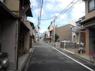 猪熊館の周辺|前面道路