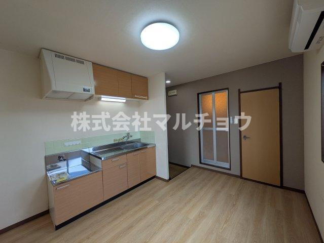 マウンティングッズの居間・リビング|おしゃれな居間です