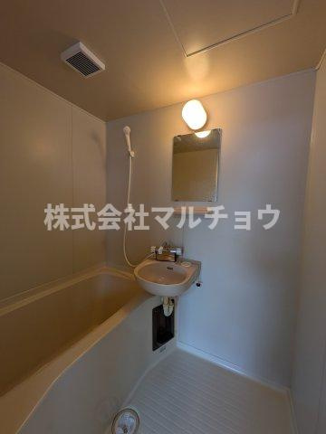 マウンティングッズの洗面所|ゆったりとスペースのある洗面所