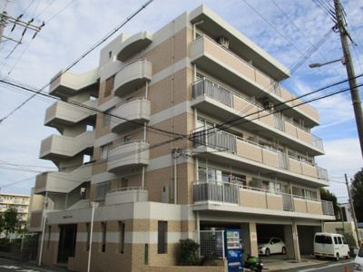 【外観】 | グランドアーバン | きれいな外観です